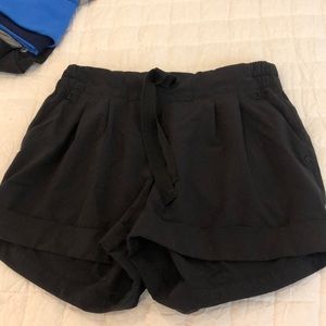 Lululemon size 4 shorts